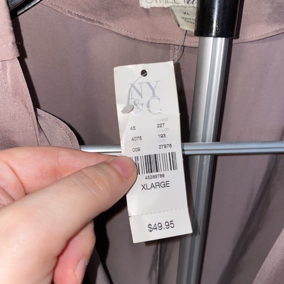 Silky blouse NWT - Picture 2 of 3